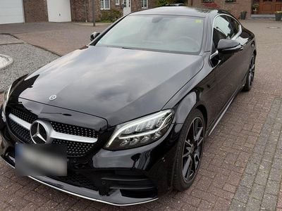 Usata Mercedes C180 156 CV (114 kW) 2019 Nero Coupé