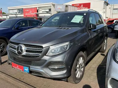 Gebraucht Mercedes GLE250 204 PS (150 kW) 2018 Selenitgrau  metalliclack SUV