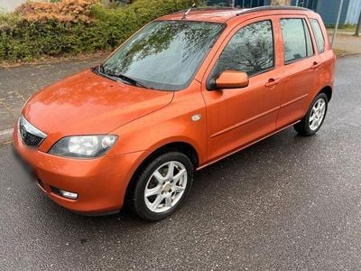 Second-hand Mazda 2 80 CP (58 kW) 2003 Portocaliu Hatchback