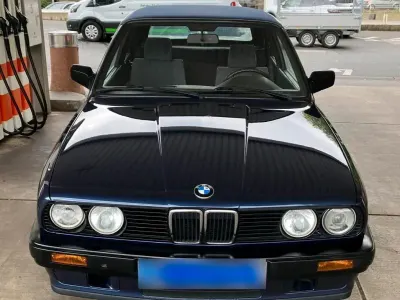 Gebraucht BMW 316 99 PS (72 kW) 1990 Blau Cabrio