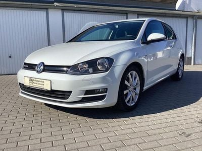 Gebraucht VW Golf VII Comfortline 116 PS (85 kW) 2015 Weiß Limousine