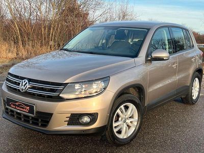 Beige Gebraucht 2015 VW Tiguan Trendline SUV | 9.990 € (Guter Preis)
