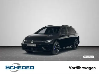 Gebraucht VW Golf VIII R 333 PS (244 kW) 2026 Schwarz Kombi