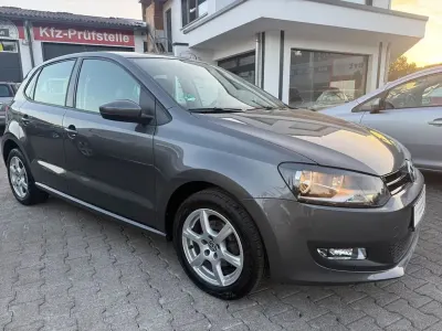 Gebraucht VW Polo Comfortline 69 PS (50 kW) 2014 Grau Limousine
