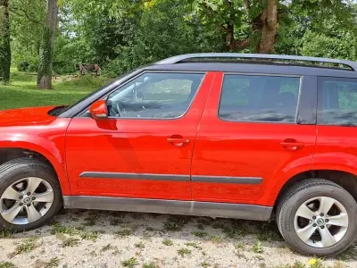 Gebraucht Skoda Yeti Plus Edition 140 PS (102 kW) 2013 Rot SUV