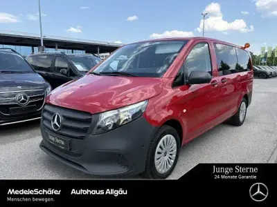 Gebraucht Mercedes Vito 136 PS (100 kW) 2024 Jupiterrot Van