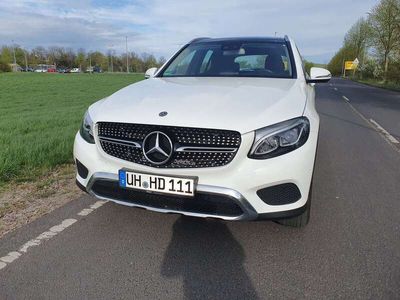 gebraucht Mercedes GLC250 GLC 2504Matic 9G-TRONIC/Pano/PDC/AHK/Navi/Marders