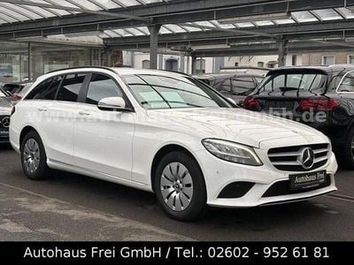 Second-hand Mercedes C180 122 CP (89 kW) 2021 Alb Break