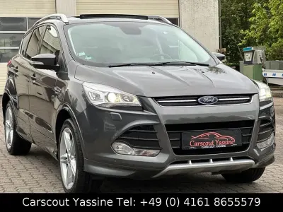 Gebraucht Ford Kuga Individual 150 PS (110 kW) 2016 Grau SUV