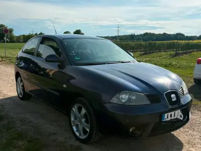 Gebraucht Seat Ibiza 75 PS (55 kW) 2008 Blau Kleinwagen