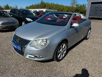 Usata VW Eos 140 CV (102 kW) 2011 Argento Cabrio