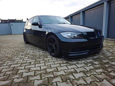 Gebraucht BMW 320 Performance 170 PS (125 kW) 2007 Schwarz Kombi