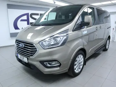 Gebraucht Ford Tourneo Titanium 150 PS (110 kW) 2022 Pyritsilber metallic Van / Kleinbus