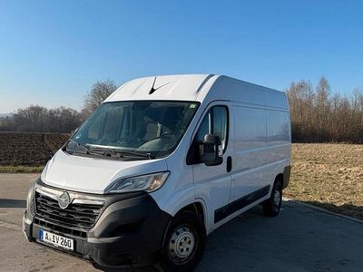 Weiß Gebraucht 2022 Opel Movano Kombi | 13.000 €