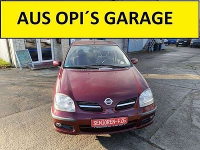 Nissan Almera Tino