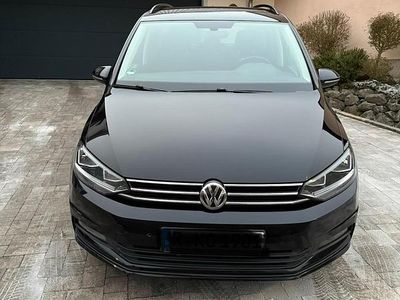 Gebraucht VW Touran 150 PS (110 kW) 2017 Schwarz Van / Kleinbus