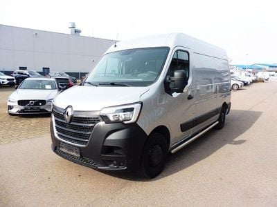 Second-hand Renault Master 179 CP (131 kW) 2023 Argintiu Monovolum