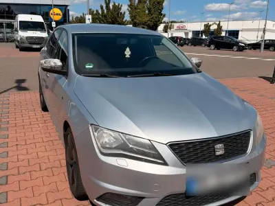 Gebraucht Seat Toledo 105 PS (77 kW) 2013 Silber Kleinwagen