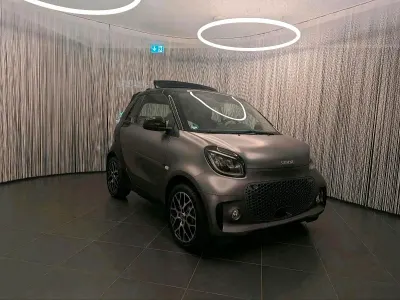 Gebraucht Smart ForTwo Electric Drive 60 kW (82 PS) 2023 Grau Cabrio