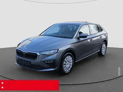 Gebraucht Skoda Scala Essence 116 PS (85 kW) 2024 Grau metallic Kleinwagen