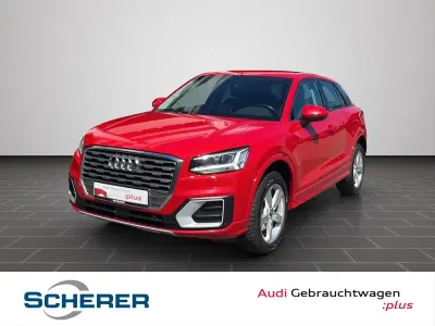 Gebraucht Audi Q2 Advanced 116 PS (85 kW) 2017 Tangorot metallic (metallic) SUV