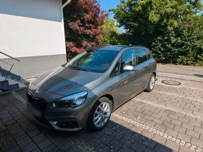 Gebraucht BMW 218 Active Tourer 150 PS (110 kW) 2016 Beige Van / Kleinbus