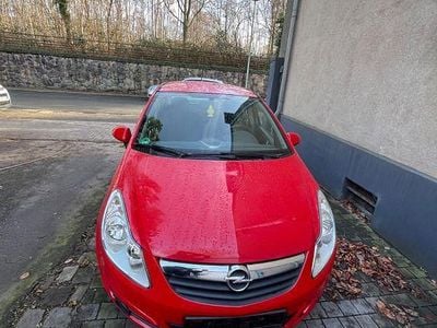 Rot Gebraucht 2007 Opel Corsa Limousine | 2.100 € (Guter Preis)