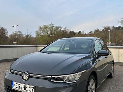 Gebraucht VW Golf VIII Style 150 PS (110 kW) 2020 Silber Limousine