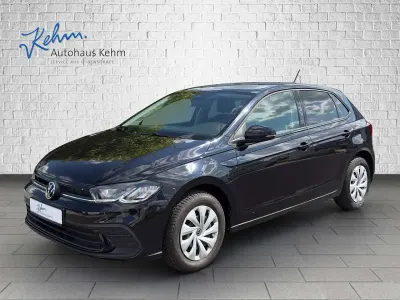Gebraucht VW Polo Life 95 PS (69 kW) 2023 Deep black perleffekt Kleinwagen