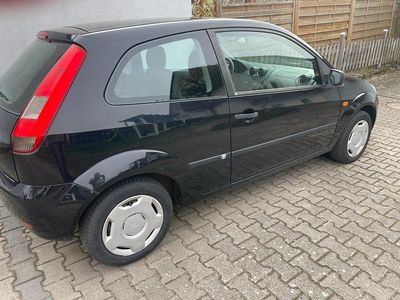 Gebraucht Ford Fiesta 60 PS (44 kW) 2005 Schwarz Kleinwagen
