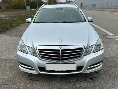 Mercedes E220