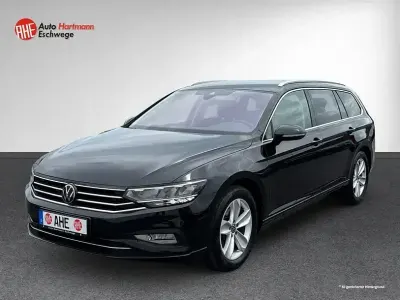 Gebraucht VW Passat Business 200 PS (147 kW) 2024 Deep black perleffek Kombi