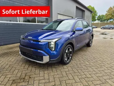 Neu Kia Stonic 101 PS (74 kW) 2026 Yachtblau metallic SUV