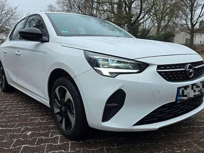 Weiß Gebraucht 2022 Opel Corsa-e Elegance Kleinwagen | 16.999 € (Guter Preis)