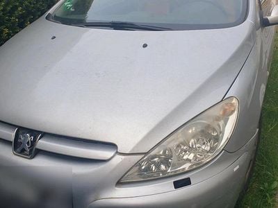 Usata Peugeot 307 CC 136 CV (100 kW) 2004 Argento Cabrio