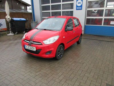 Gebraucht Hyundai i10 Edition 69 PS (50 kW) 2012 Rot Kleinwagen