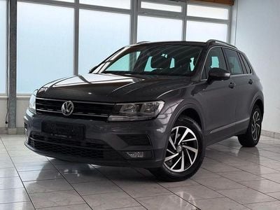 Second-hand VW Tiguan Sound 150 CP (110 kW) 2018 Gri SUV