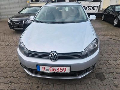 Gebraucht VW Golf VII 105 PS (77 kW) 2012 Silber Kombi