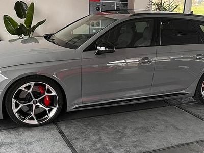 Second-hand Audi RS4 Competition 450 CP (330 kW) 2023 Gri Break