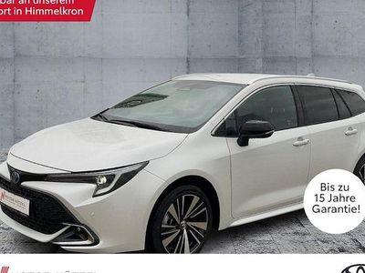 Neu Toyota Corolla 196 PS (144 kW) 2025 Platinum white pearl mc. Kombi