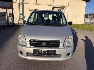 Usado Suzuki Wagon R+ Comfort 94 HP (69 kW) 2004 Prateado Monovolume