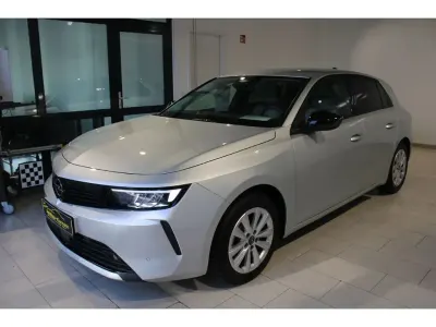 Gebraucht Opel Astra Elegance 131 PS (96 kW) 2023 Grau Kleinwagen