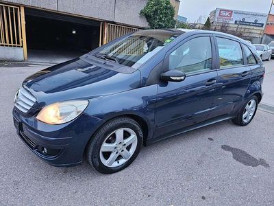 Gebraucht Mercedes B170 116 PS (85 kW) 2005 Blau Van / Kleinbus