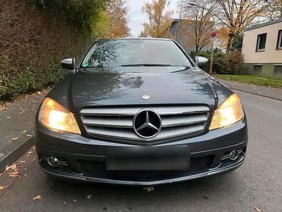Gebraucht Mercedes C220 170 PS (125 kW) 2008 Grau Limousine
