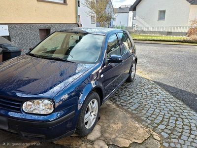 Gebraucht VW Golf IV 75 PS (55 kW) 2001 Blau Kleinwagen