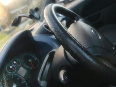 Blau Gebraucht 2007 Ford Fiesta Limousine | 2.000 €