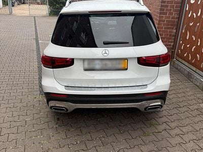 Mercedes GLB200