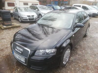 gebraucht Audi A3 1.6 Attraction