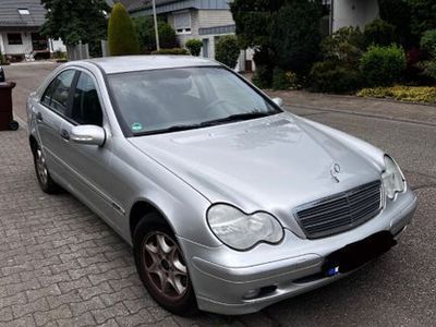 Mercedes C180