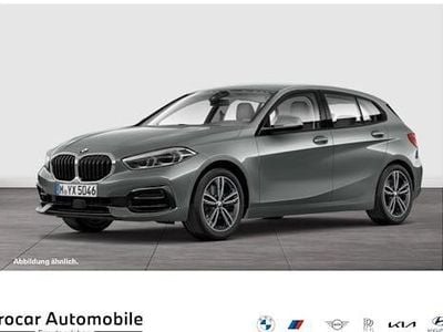 Grau Gebraucht 2022 BMW 118 Sport Line Kleinwagen | 20.990 € (Fairer Preis)